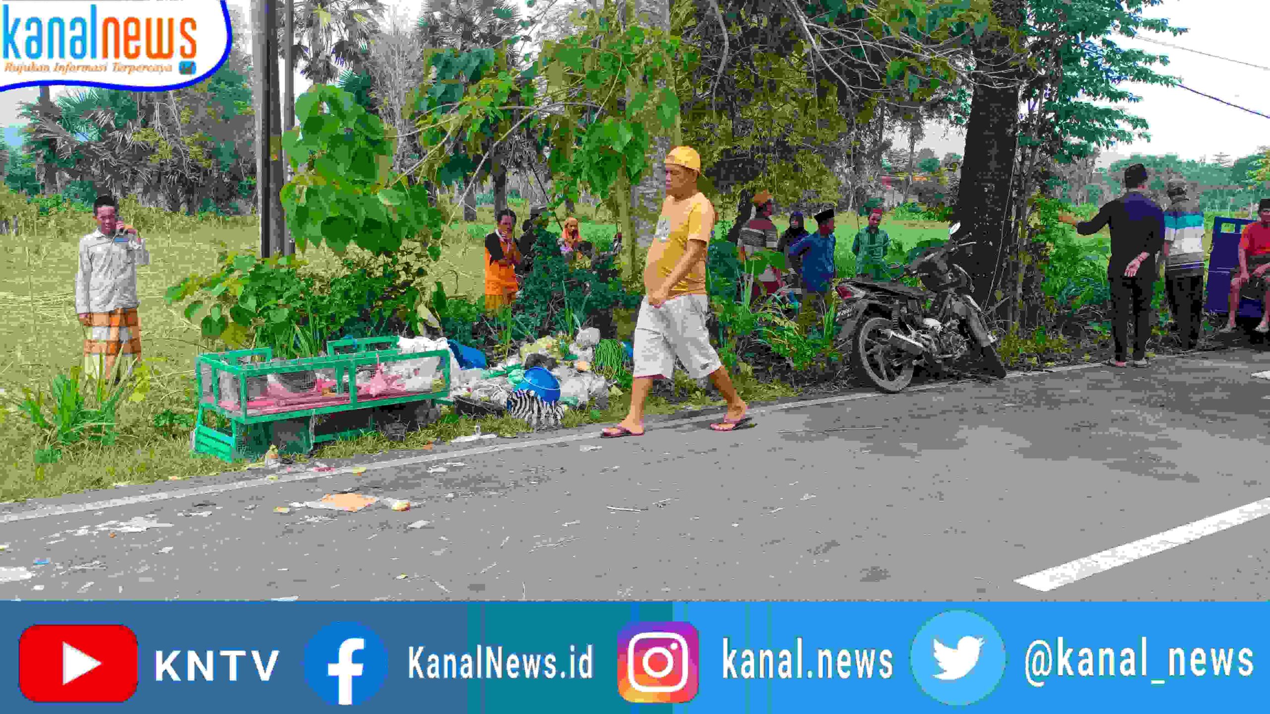 Breaking News.! Mobil Komisioner KPU Sumenep Seruduk Pedagang Sayur Keliling