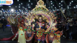 Spektakuler.! Madura Ethnic Carnival Hipnotis Ribuan Penonton Berkunjung ke Sumenep