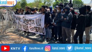 Polemik Pokir Dewan, Gubernur Jatim Didemo Ratusan Mahasiswa dan Santri Anti Korupsi