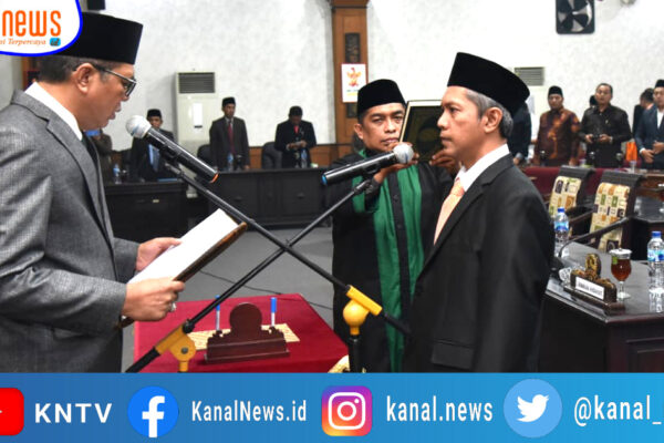Ketua DPRD Sumenep Lantik Anggota PAW Dari PKS
