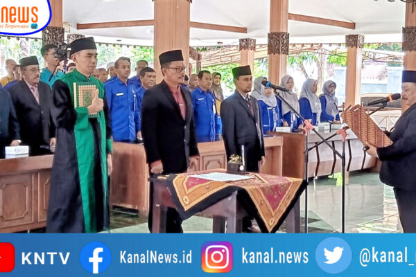 Lantik Dewas PDAM Tirta Baluran, Bupati Situbondo Berharap Tingkatkan PAD