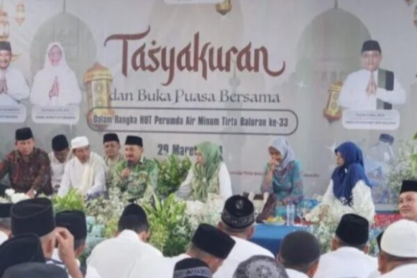 Peringati HUT Ke-33, Perumda Air Minum Tirta Baluran Situbondo Gelar Tasyakuran Dan Buka Bersama