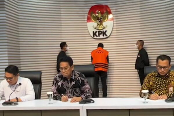 KPK Resmi Tahan Bupati Sidoarjo Gus Muhdlor, Begini Kata Pakar Hukum