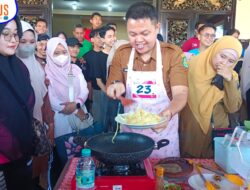 Semarak HUT RI Ke-79, Kabag Hukum Sumenep Ciptakan Menu Mie Goreng Terbang Kemerdekaan