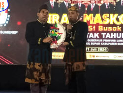 Kirab Si Jalih dan Si Busok; Cara KPU Sumenep Perkenalkan Maskot Pilkada 2024