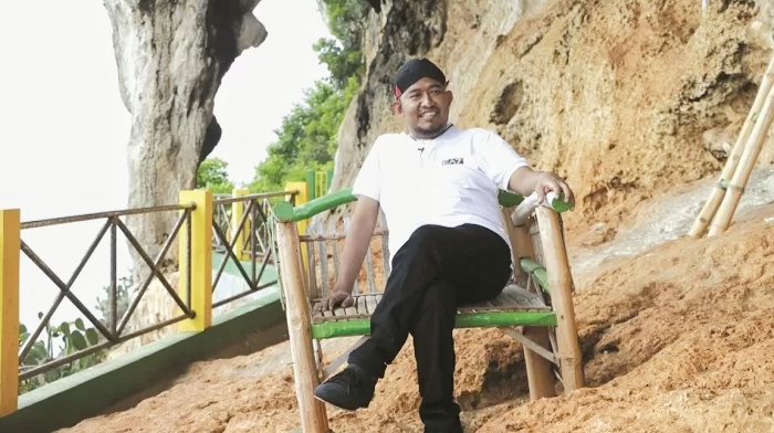 Bupati Fauzi