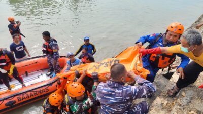 Korban Perahu tenggelam