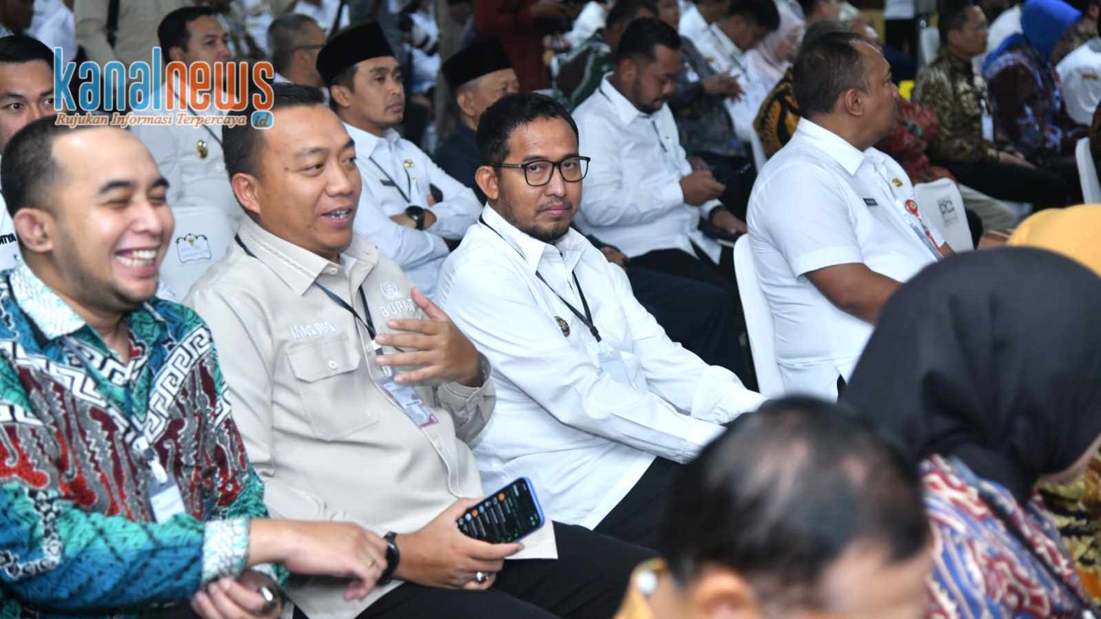 Bupati Fauzi