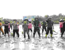 Dukung Program Swasembada Pangan, Pj Bupati Pamekasan Tanam Jagung Serentak 1 Juta Hektar