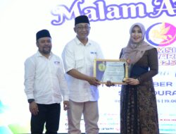 Anggota DPD RI Lia Istifhama Terima Penghargaan SMSI Award 2025