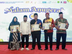 Atas Dedikasi dan Inovasi Membangun Desa, 4 Kades di Sumenep Raih Penghargaan SMSI Award 2025