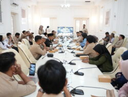 Keluarga Pasien Gagal Ginjal Nangis Adukan Nasibnya Pada Acara Dialog Yang Digelar AJP