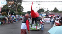 PSI Belitung Usung Ikon Gajah di Pawai Pembangunan
