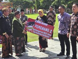 Bapenda Sumenep Beri Penghargaan Bagi Wajib Pajak Pada Momentum Hari Jadi Ke-756