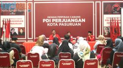 Wujud Nyata Kepedulian Pendidikan, DPC PDI Perjuangan Kota Pasuruan Salurkan Beasiswa PIP