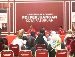 Wujud Nyata Kepedulian Pendidikan, DPC PDI Perjuangan Kota Pasuruan Salurkan Beasiswa PIP