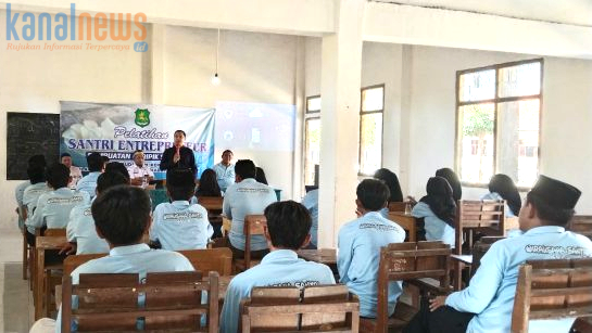 Pelatih Santri Enterpreneur