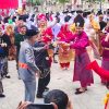 Usai Upacara HUT RI, Bupati dan Wabup Sumenep Kompak Joget “Bola Bale”