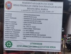 Proyek 1,9 Miliar di Ende Diduga  Amburadul: Material Campur Sampah, Aspal Disiram di Atas Tanah