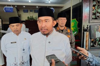 Bupati Fauzi
